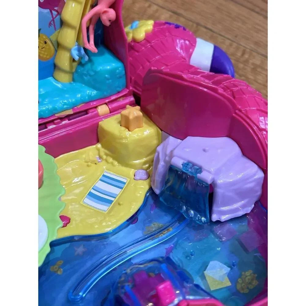 Polly Pocket Pink Flamingo Party Playset Purse Carry Case Some Accessories‎